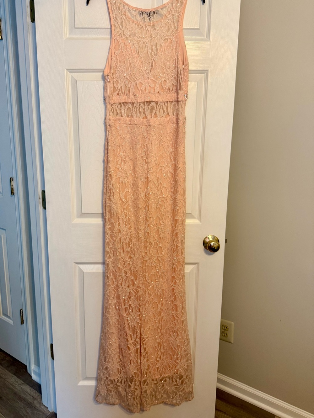 City Studio Blush Peach Lace Maxi Dress. Size 7.